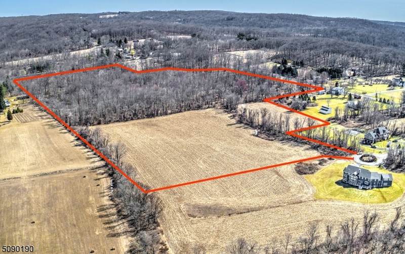 4 Sturbridge Ct - Photo 1