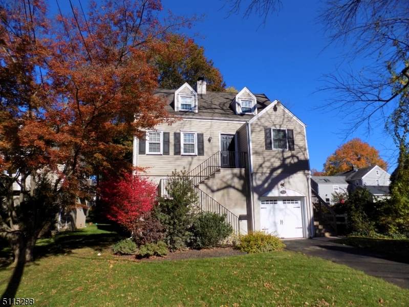 304 Riverside Dr - Photo 1