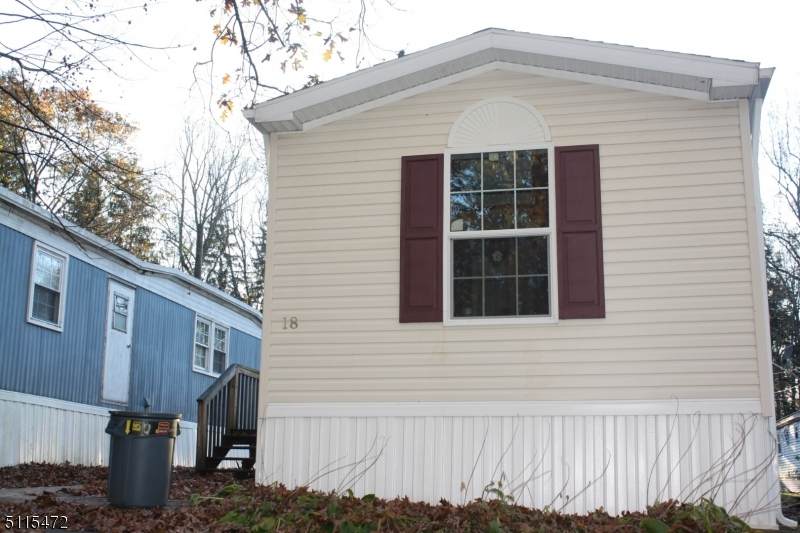 18 Hillside Village - Photo 1