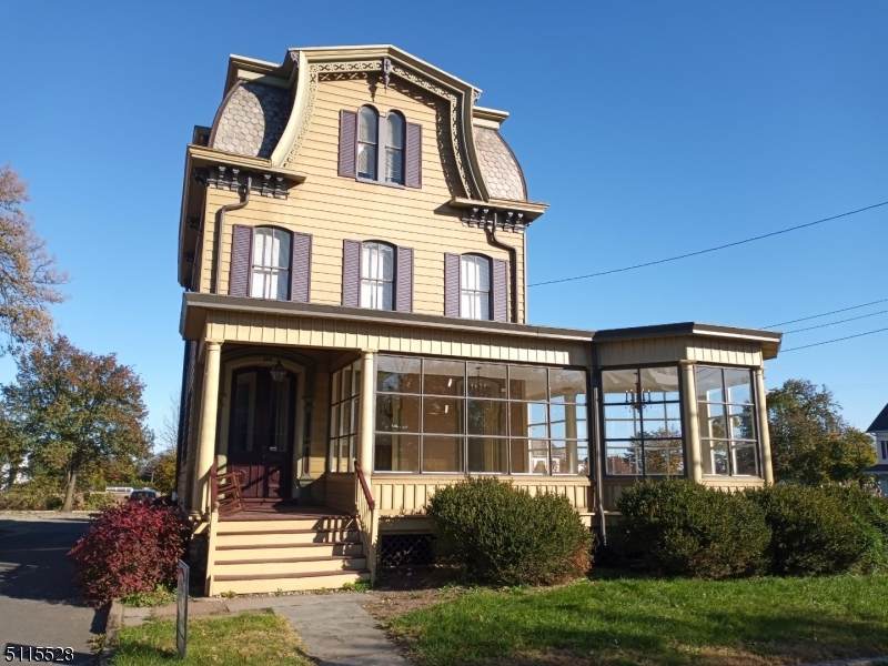 152 Main St - Photo 1