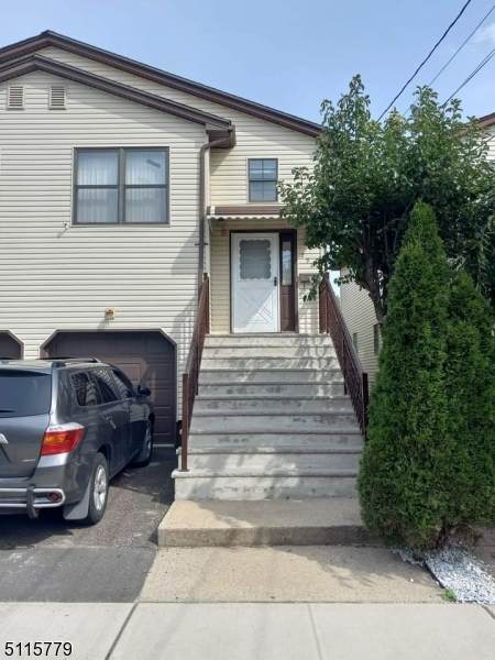 292 Pershing Ave - Photo 1