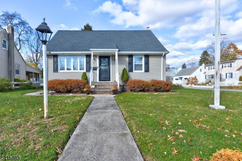 2 Cedar St - Photo 1