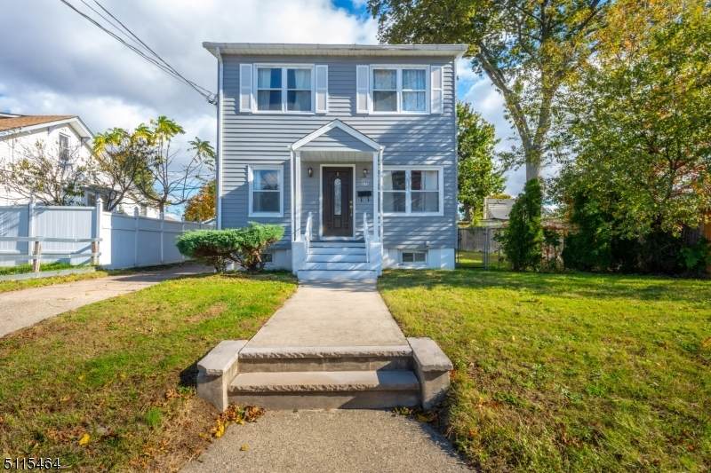 80 Maitland Ave - Photo 1
