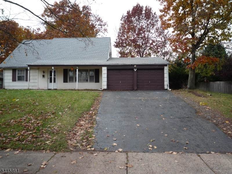 12 Concord Dr - Photo 1