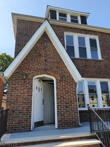 486 Irvington Ave - Photo 1
