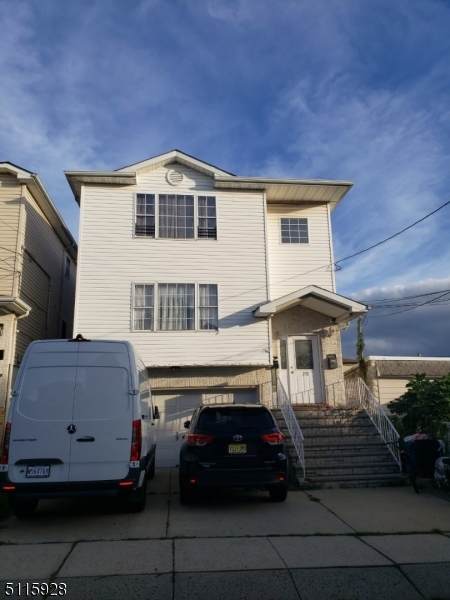 232 Amity St - Photo 1