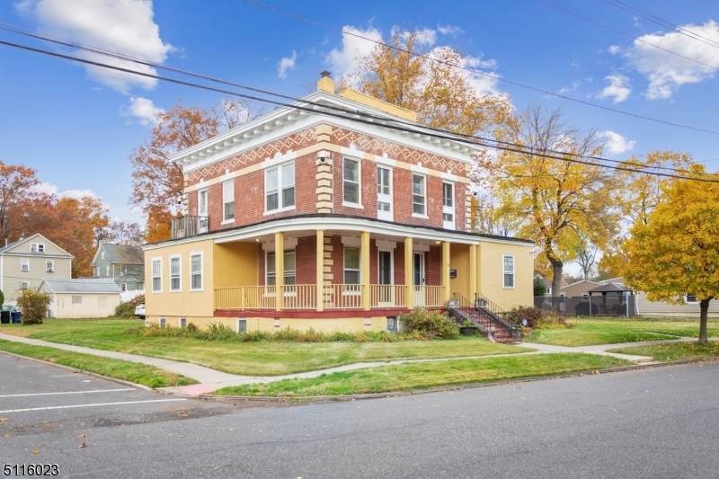 1341 George St - Photo 1