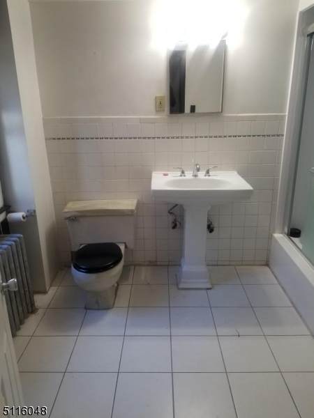 60 Bell St - Photo 1