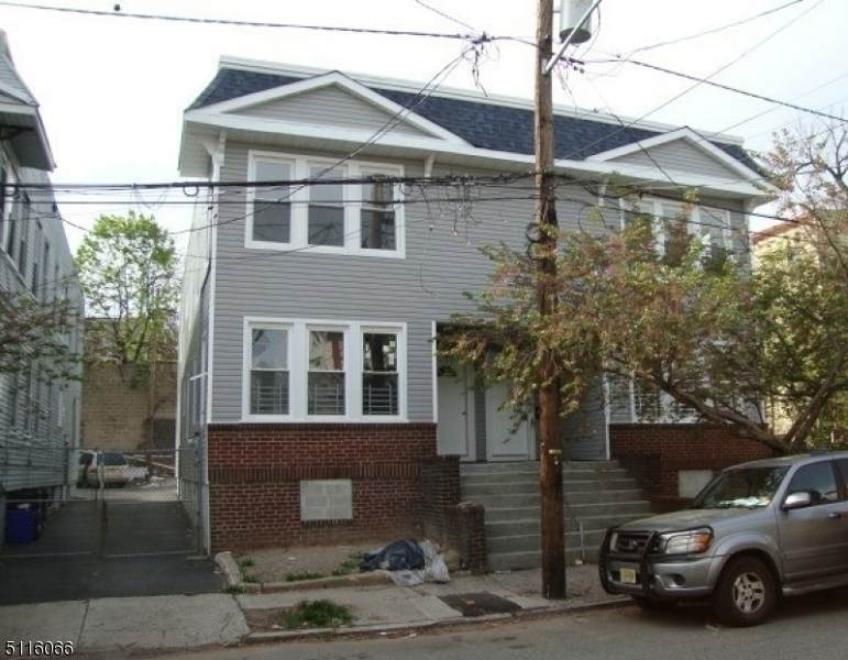 131 Huntington Ter - Photo 1