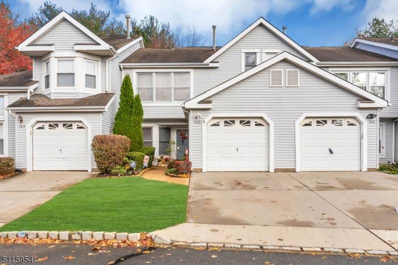 142 Magee Ct - Photo 1