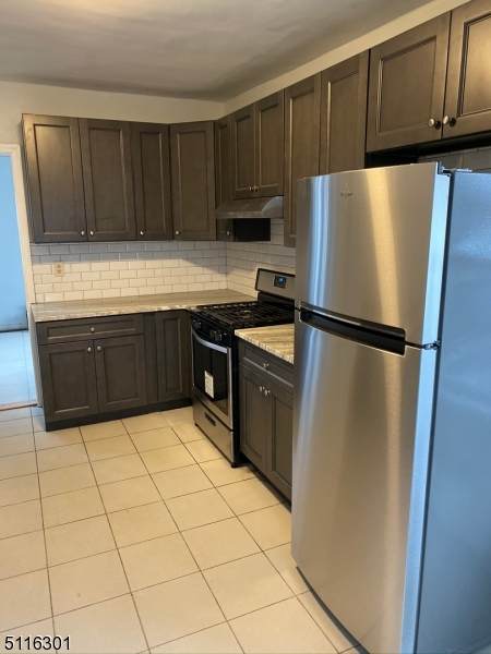 475 Franklin Ave - Photo 1
