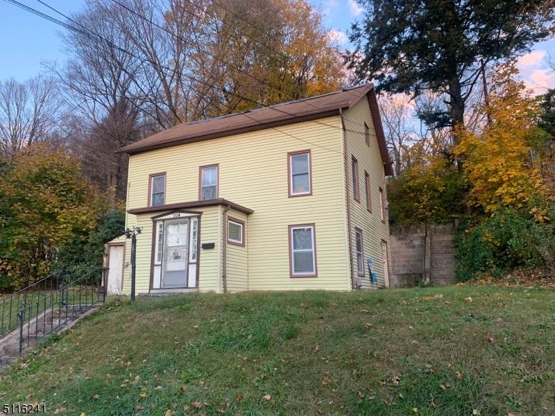 104 Main St - Photo 1