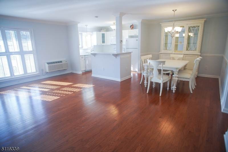680 Union Ave - Photo 1