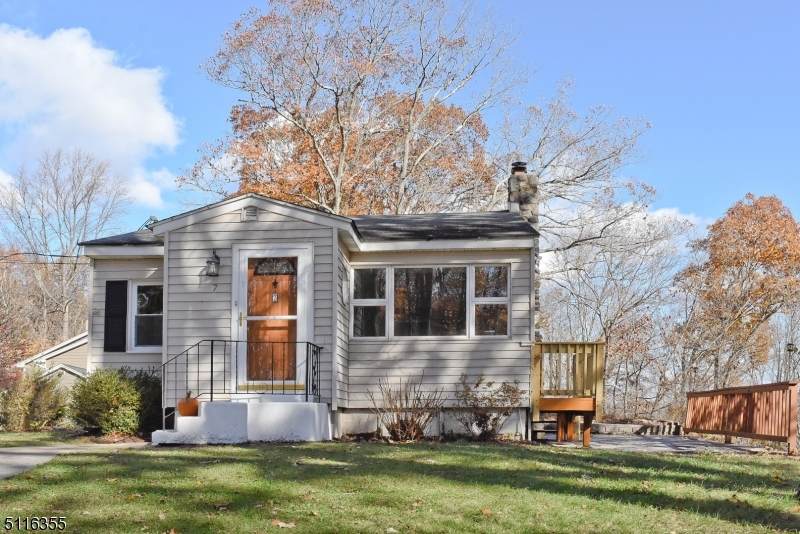 7 River Rd - Photo 1
