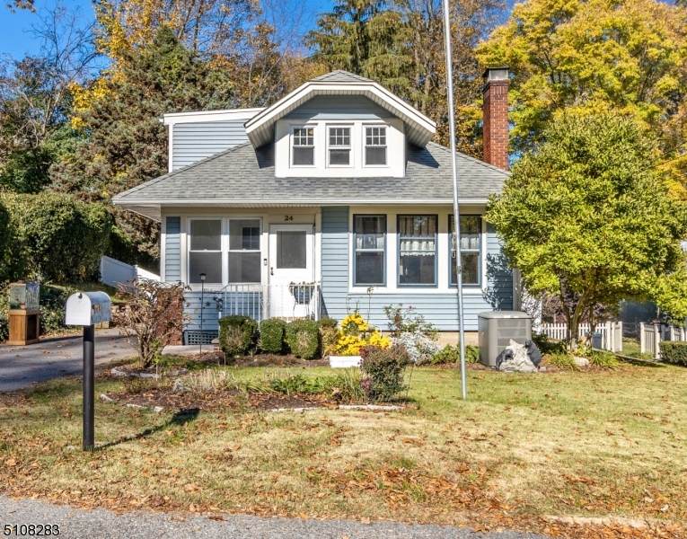 24 Poplar St - Photo 1