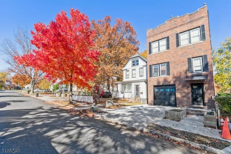 43 Pleasant Way - Photo 1