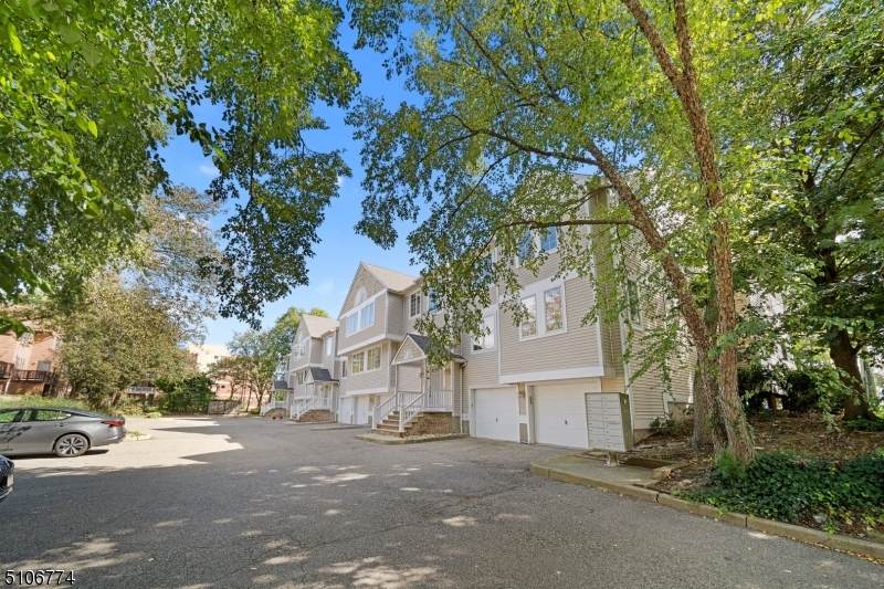 128 Allwood Rd - Photo 1