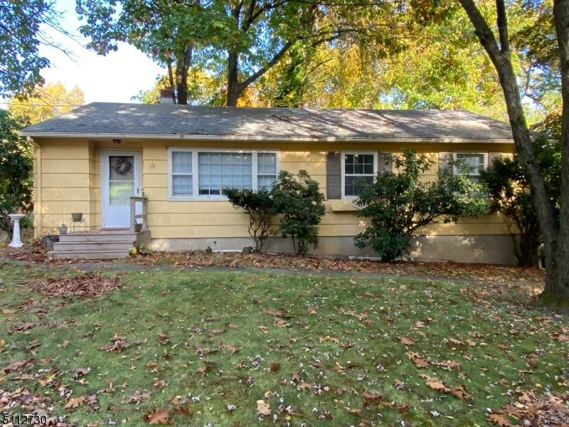 3 Ellen Dr - Photo 1
