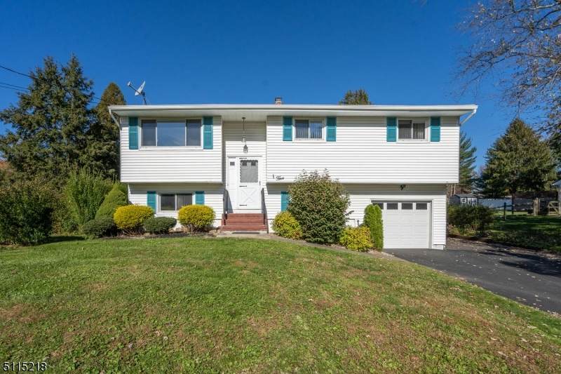 5 Hillside Dr - Photo 1