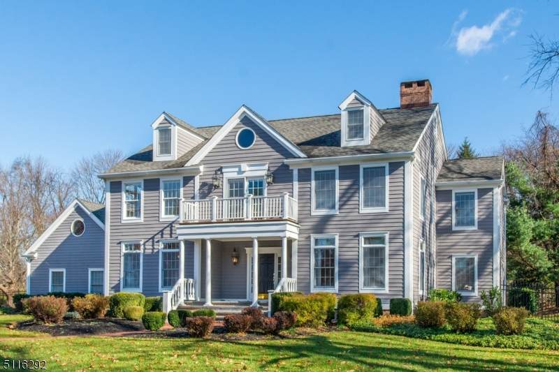 6 Chesterfield Dr - Photo 1