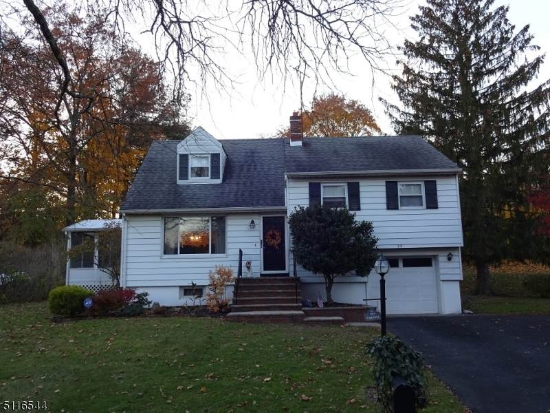 35 Garfield Rd - Photo 1