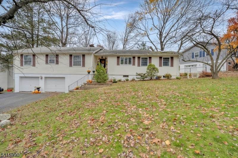100 Summit Rd - Photo 1