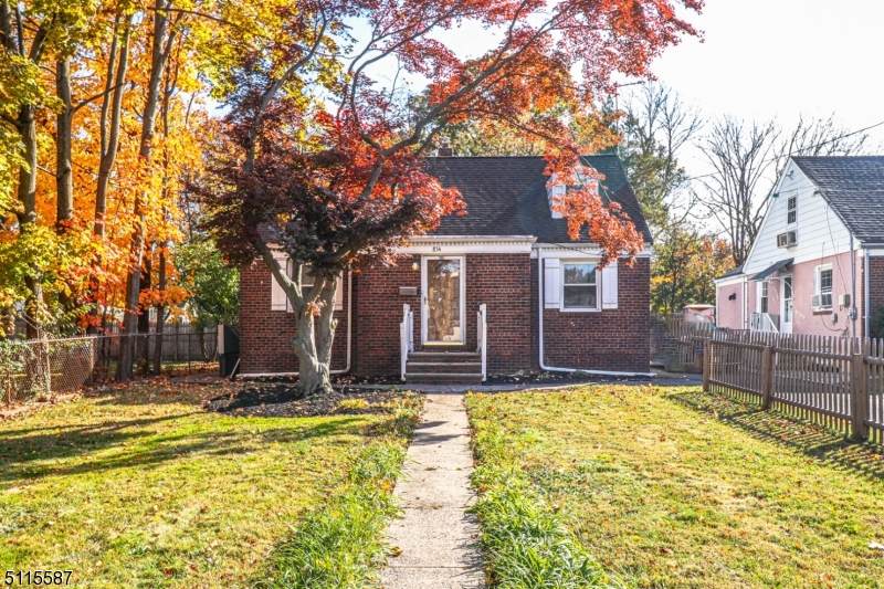 854 E Front St - Photo 1