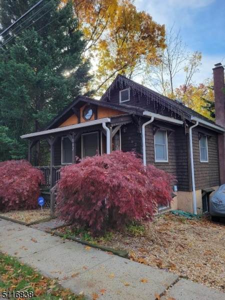882 W Chestnut St - Photo 1