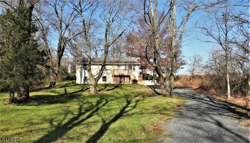 825 Amwell Rd - Photo 1