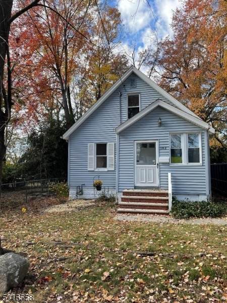 182 Baltimore Ave - Photo 1
