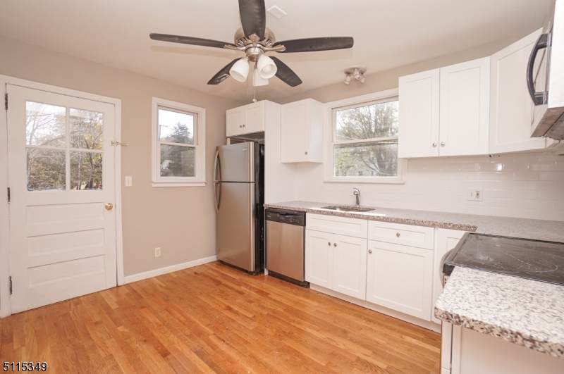 659 Limecrest Rd - Photo 1