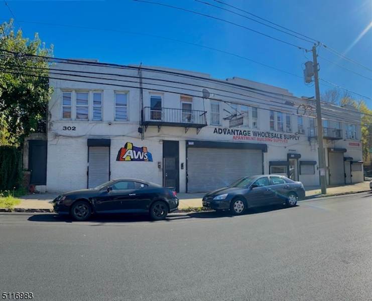 302 Osborne Ter - Photo 1