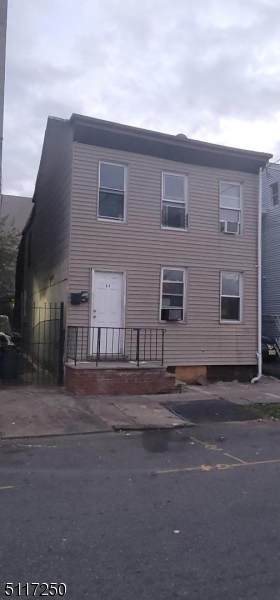 84 16Th Ave - Photo 1