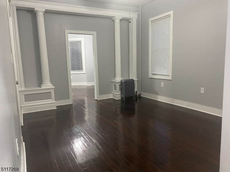564 Sanford Ave - Photo 1