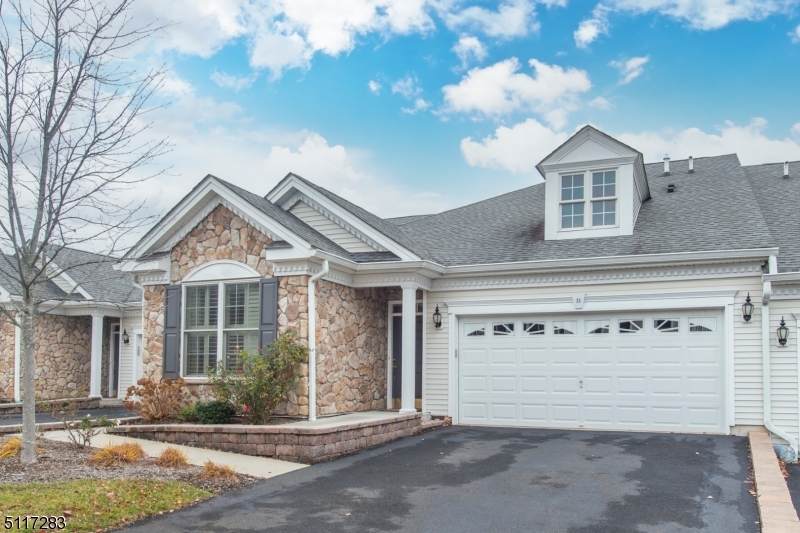 33 Cobble St - Photo 1