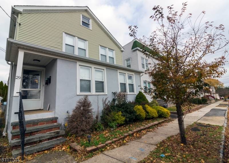 29 Mechanic St - Photo 1