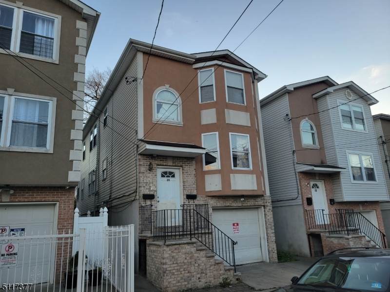 20 12Th Ave - Photo 1