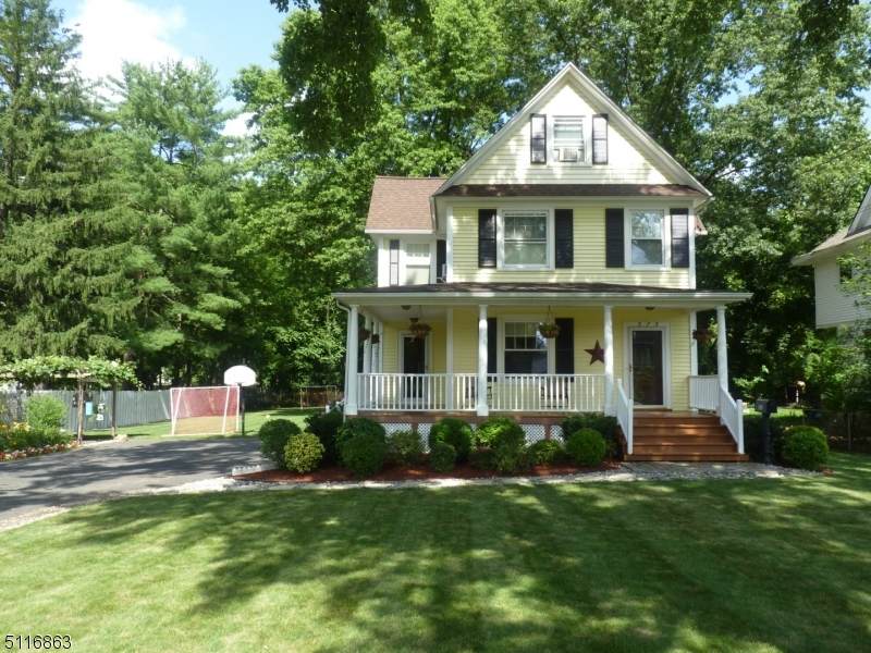 373 New Market Rd - Photo 1