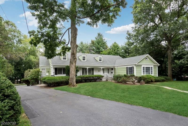 647 Wishing Well Rd - Photo 1