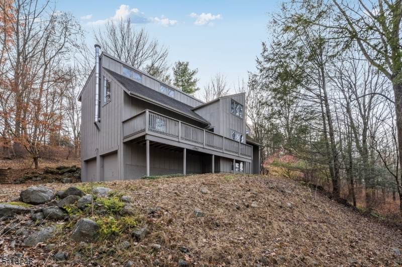 54 Water St - Photo 1