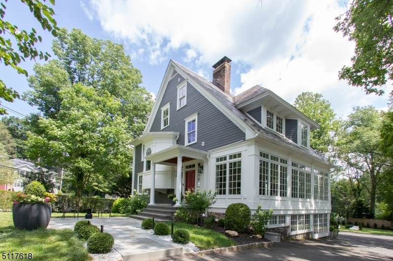 350 South St - Photo 1