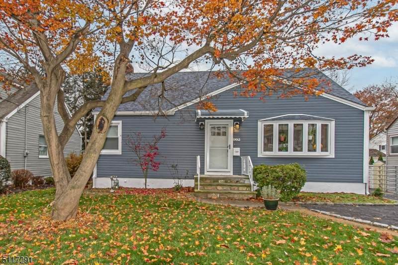 992 Milton Blvd - Photo 1