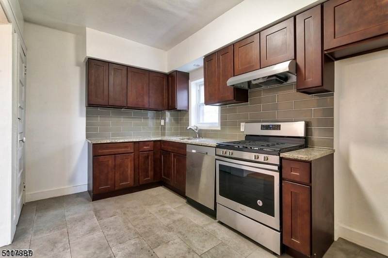 14 Church Pl - Photo 1