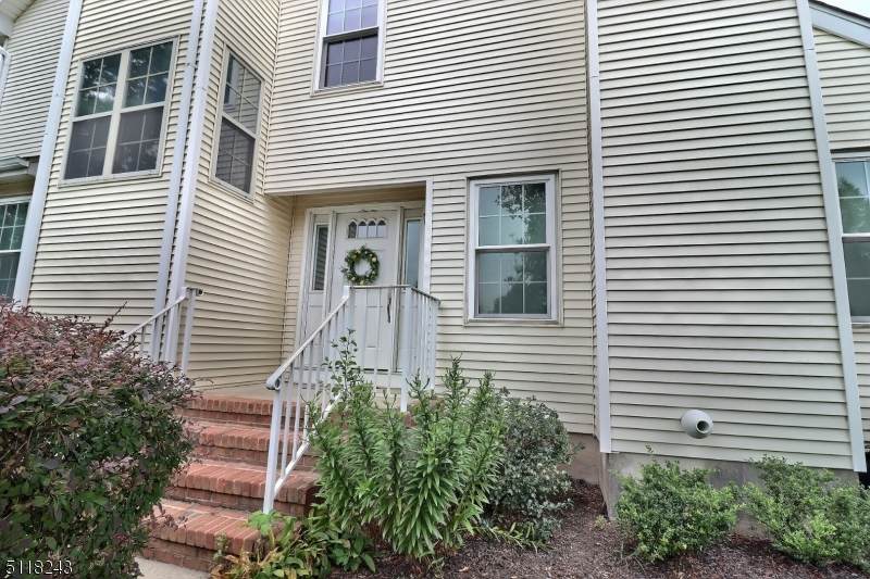 200 Concord Pl - Photo 1