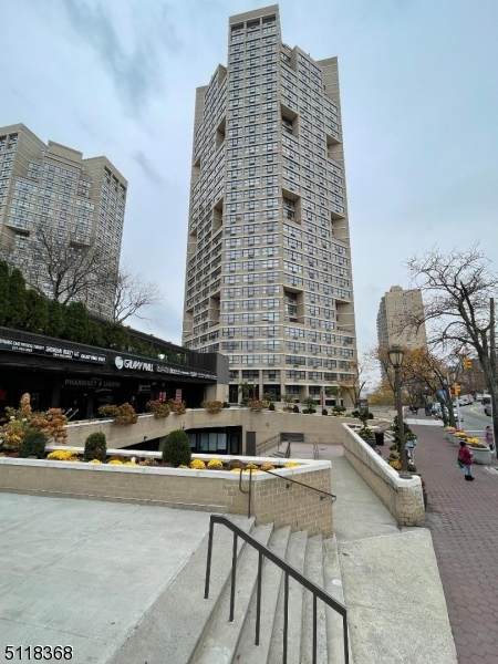 7000 Blvd East 38A - Photo 1