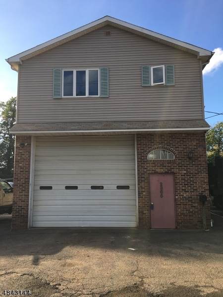 2369 Waldheim Ave - Photo 1