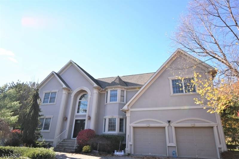 395 Wood Ave - Photo 1