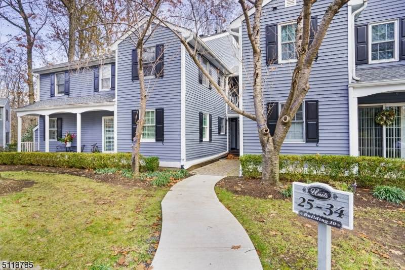 25 Countryside Drive - Photo 1
