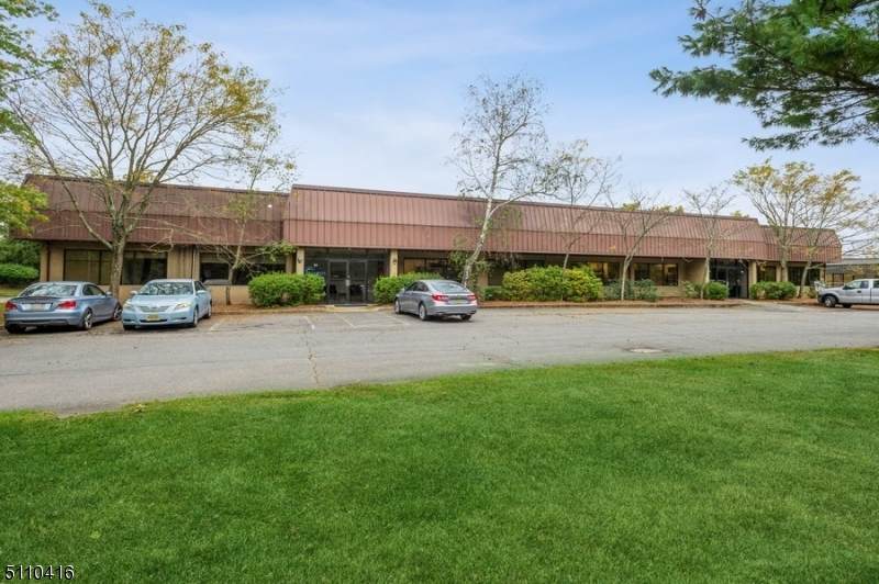 5 Crescent Ave - Photo 1