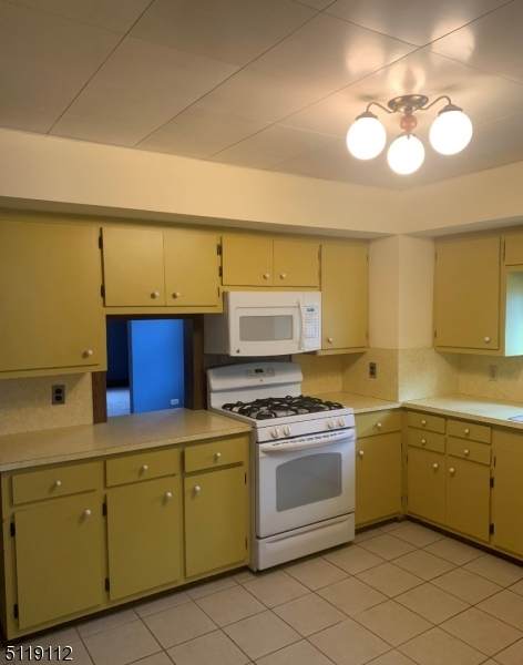 415 Hamilton St - Photo 1